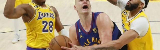 变阵！曝湖人G2欲用八村垒首发 大杀阵围剿约基奇